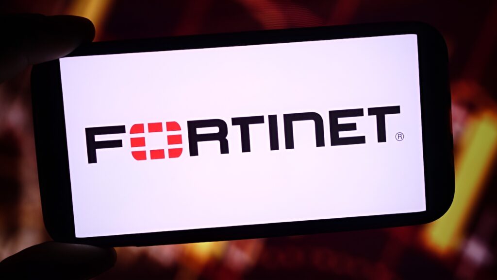 Fortinet ispravlja kritične ranjivosti zaobilaska autentikacije-Kiber.ba